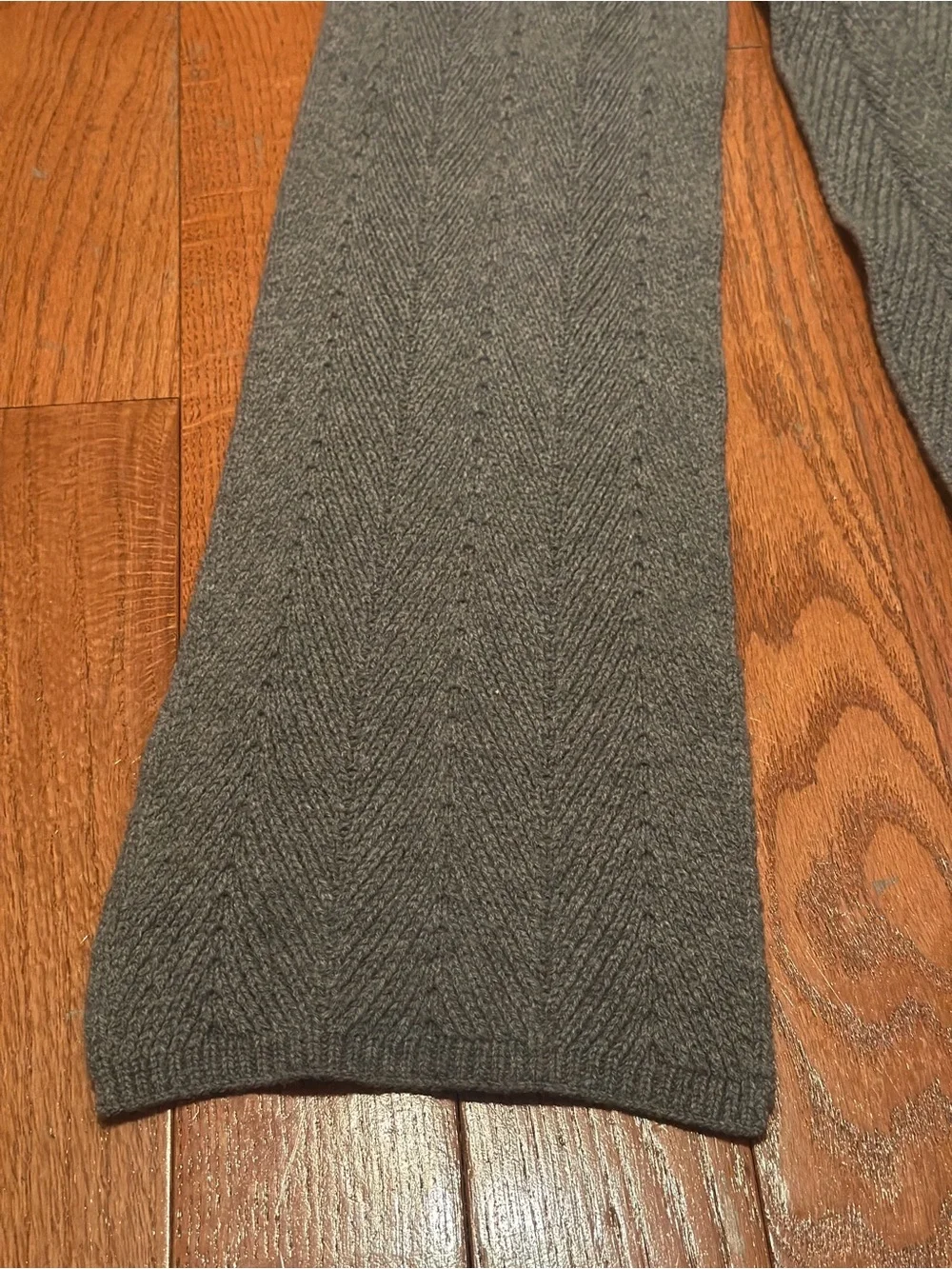Condé Nast Lutz & Patmos Cashmere Scarf Holiday 2008 Limited Edition Gray 67